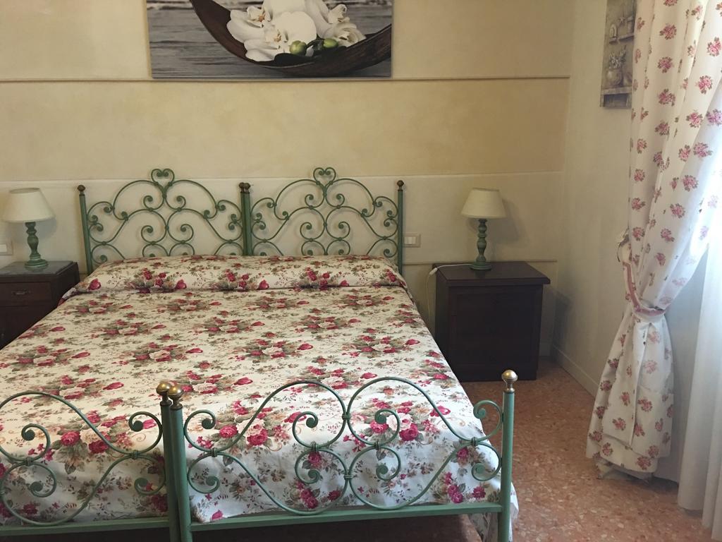Affittacamere La Casa Di Ugo Ciglione المظهر الخارجي الصورة