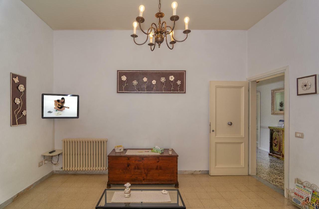 Affittacamere La Casa Di Ugo Ciglione المظهر الخارجي الصورة