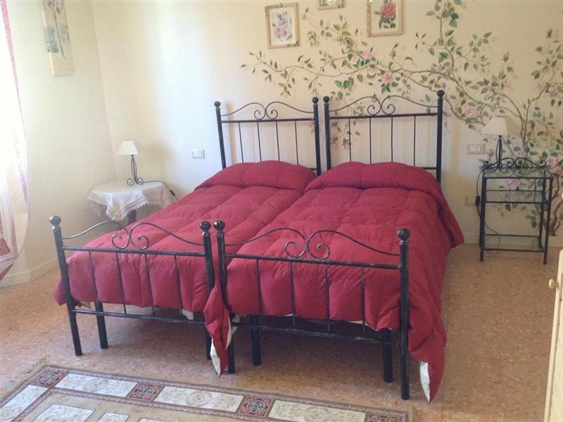 Affittacamere La Casa Di Ugo Ciglione المظهر الخارجي الصورة