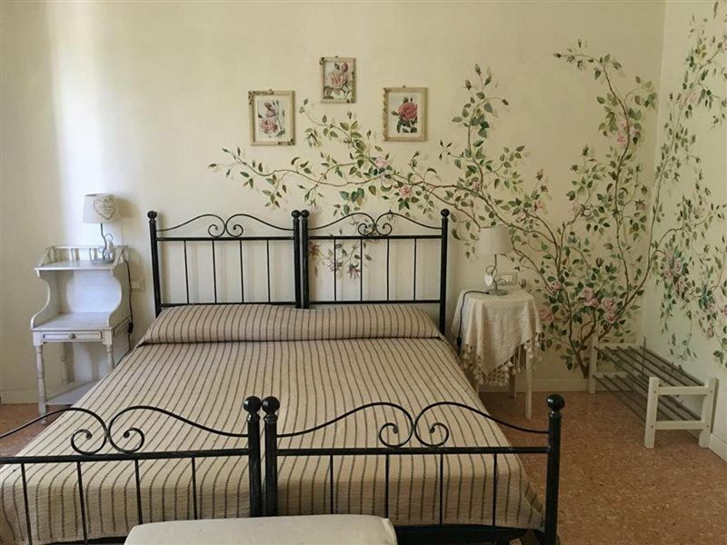 Affittacamere La Casa Di Ugo Ciglione المظهر الخارجي الصورة